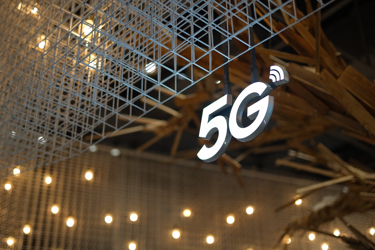 The Impact of the Rise of 5G Technology on Web Development and the Web Browsing Experience